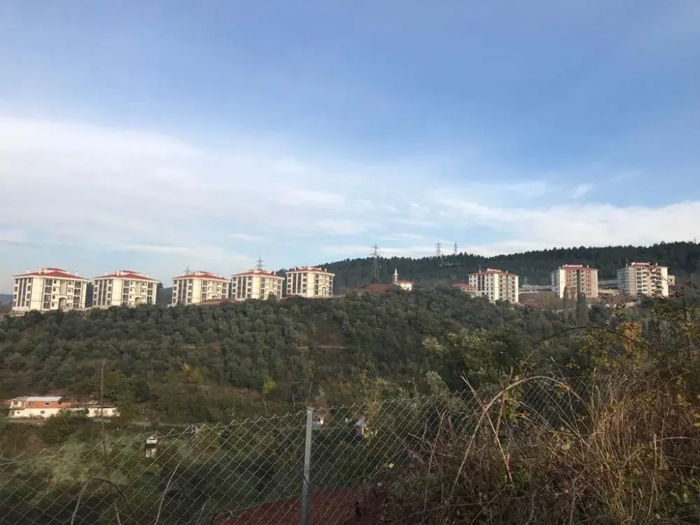Kocaeli İli, Derince İlçesi, 138 Adet Konut, Ticaret Merkezi, Cami ile Adaiçi, Genel Altyapı ve Çevre Düzenlemesi İnşaatı — 2. görsel