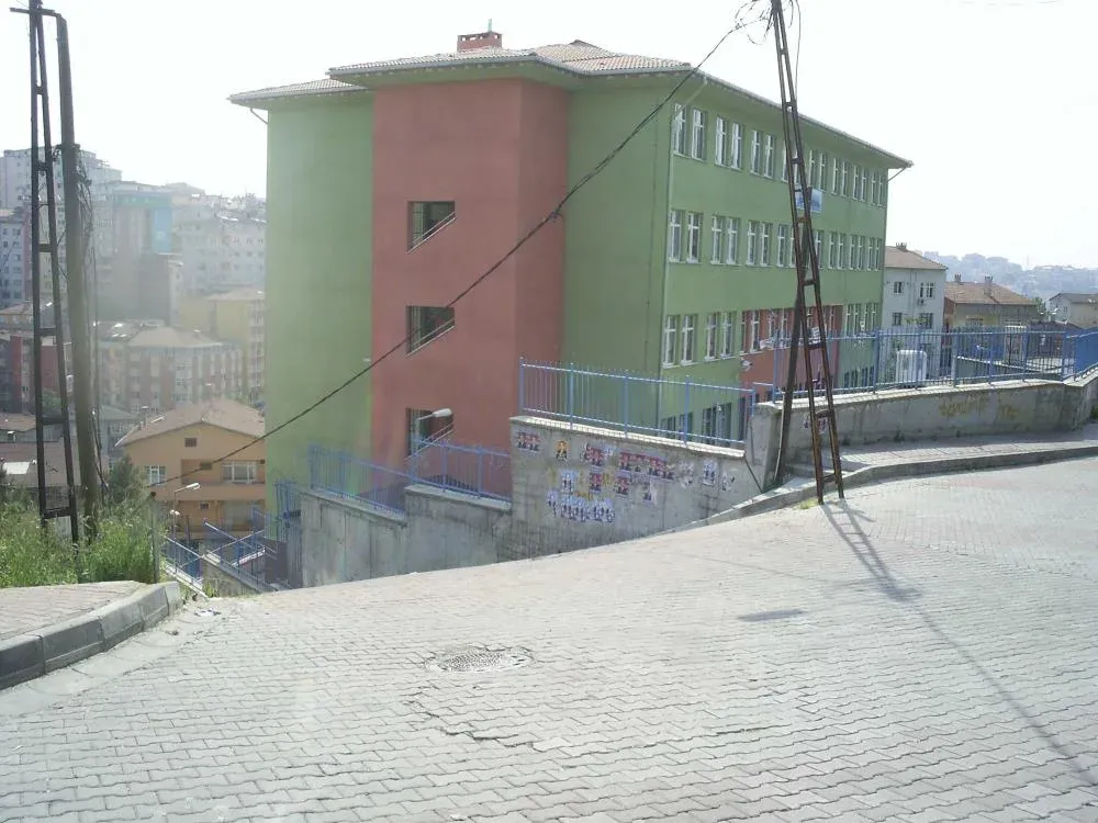 Kocatepe Primary School Construction — image 3