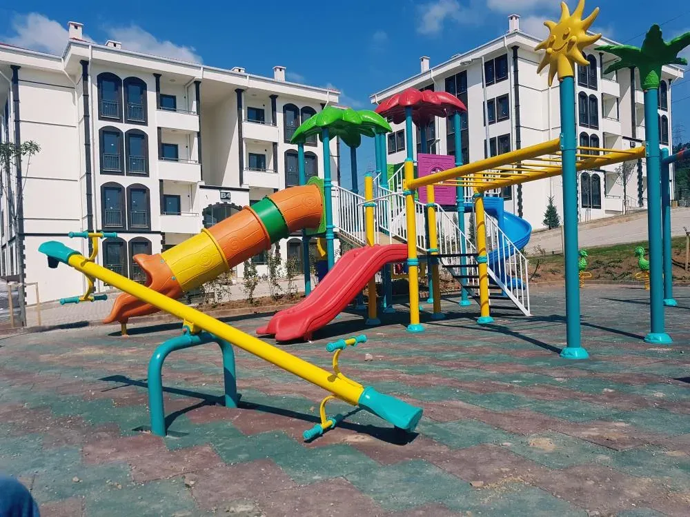 Kocaeli İli, Derince İlçesi, 138 Adet Konut, Ticaret Merkezi, Cami ile Adaiçi, Genel Altyapı ve Çevre Düzenlemesi İnşaatı — 8. görsel