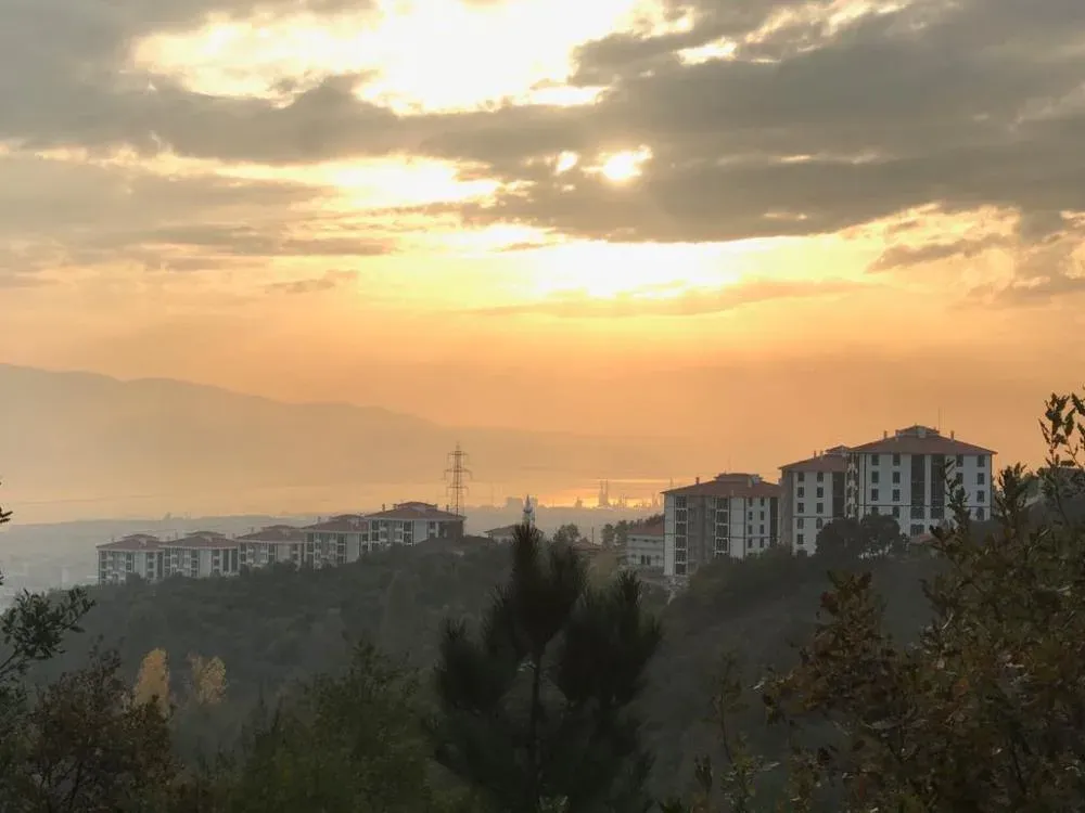 Kocaeli İli, Derince İlçesi, 138 Adet Konut, Ticaret Merkezi, Cami ile Adaiçi, Genel Altyapı ve Çevre Düzenlemesi İnşaatı — 12. görsel
