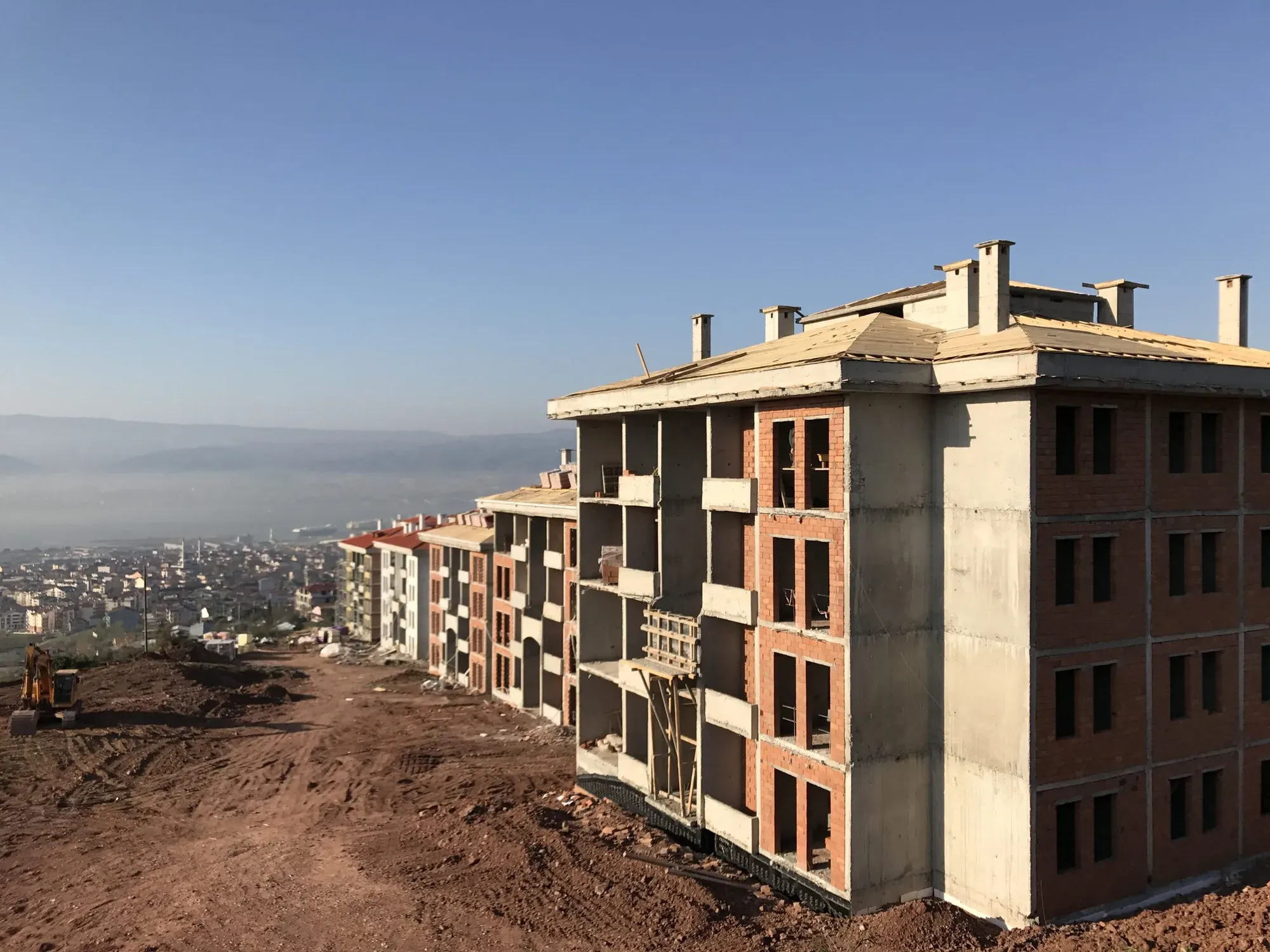 Kocaeli İli, Derince İlçesi, 138 Adet Konut, Ticaret Merkezi, Cami ile Adaiçi, Genel Altyapı ve Çevre Düzenlemesi İnşaatı — 16. görsel
