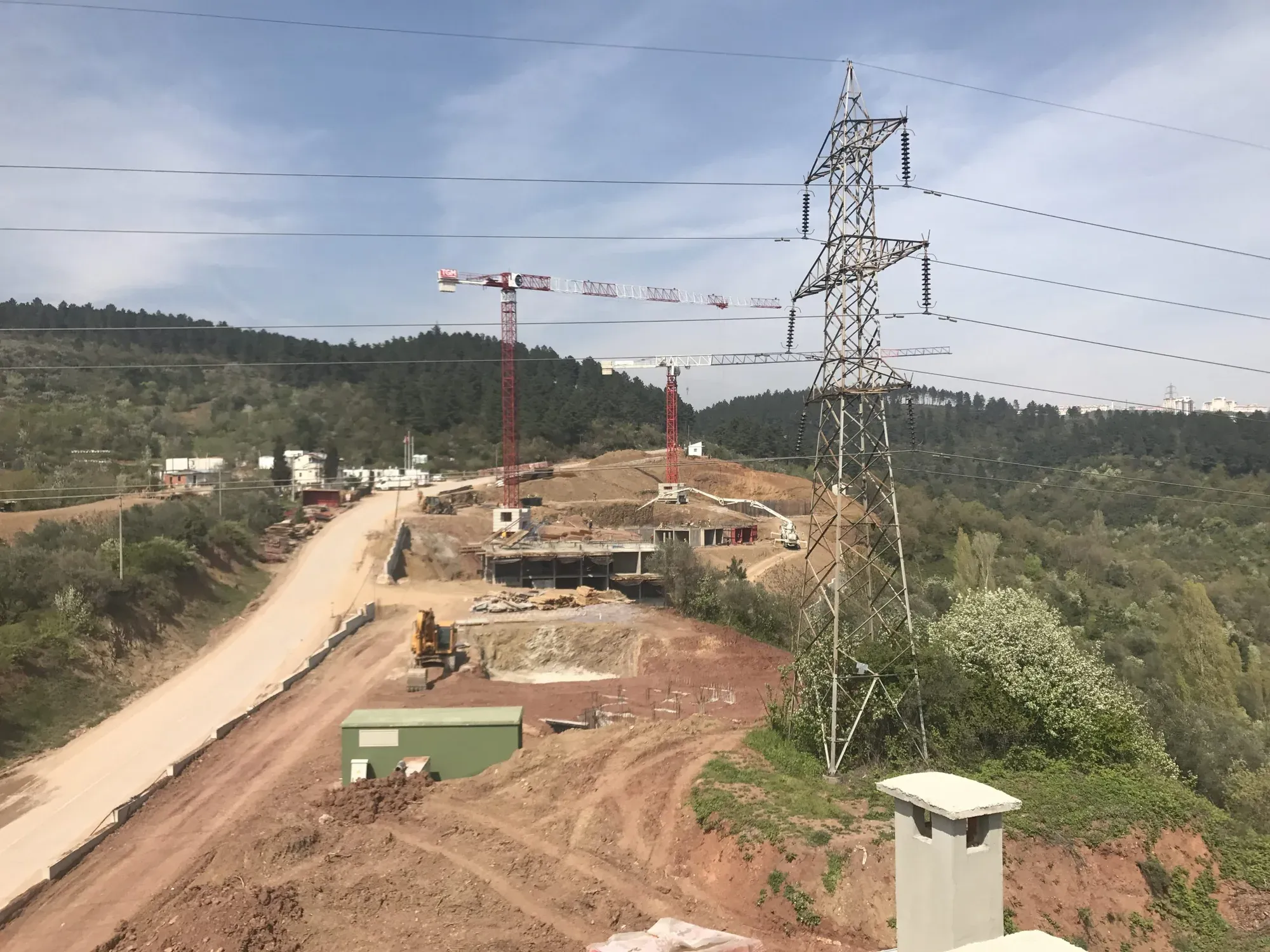 Kocaeli İli, Derince İlçesi, 138 Adet Konut, Ticaret Merkezi, Cami ile Adaiçi, Genel Altyapı ve Çevre Düzenlemesi İnşaatı — 26. görsel