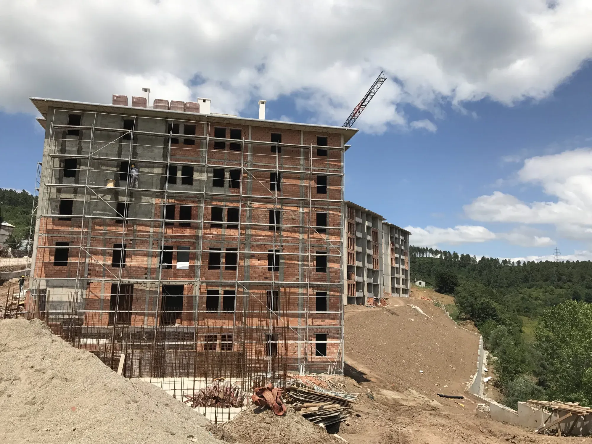 Kocaeli İli, Derince İlçesi, 138 Adet Konut, Ticaret Merkezi, Cami ile Adaiçi, Genel Altyapı ve Çevre Düzenlemesi İnşaatı — 30. görsel